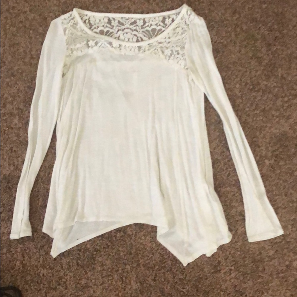 Hollister top